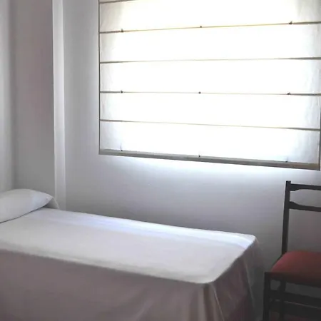 San Luis * Seville
